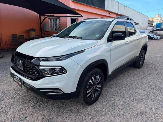 FIAT TORO 1.3 TURBO 270 FLEX FREEDOM AT6 FIAT TORO 1.3 TURBO 270 FLEX FREEDOM AT6